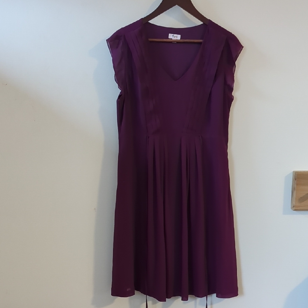Thyme Maternity Dress Medium